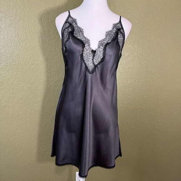 Victoria's Secret Womens L Open Back Satin Chemise Nightie Gray Satin Lace Trim - Picture 1 of 6